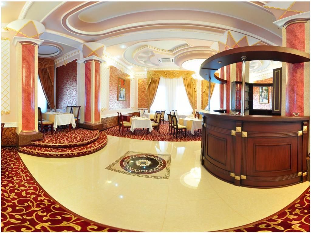 Golden Valley Hotel Tashkent Bagian luar foto